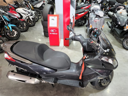 Imagen 12 de 16 de Kymco Downtown 300i / 2019 /21.349 Km.