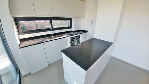 Imagen 7 de 19 de Apartamento En Venta 3 Dormitorios!