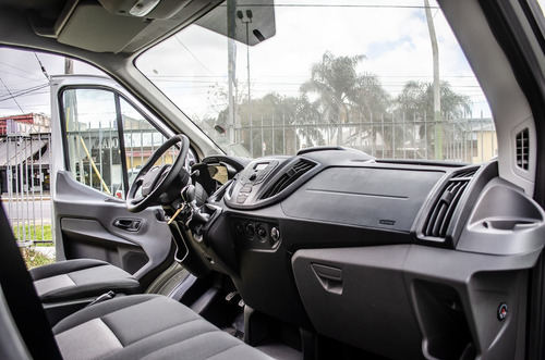 Imagen 9 de 17 de Ford Transit Diesel 2.2l Furgon Medio