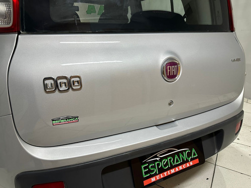 Fiat Uno 1.0 Vivace Celeb. Flex 5P