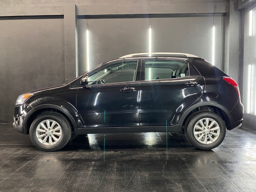 Imagen 7 de 18 de Ssangyong Korando C 2.0 Td Mt 2016 173hp 2ab Abs 4x4 Ee Aa