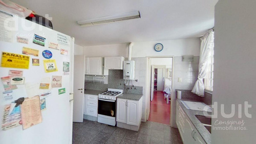 Departamento 3 Dormitorios. Apto Credito Impecable Y Con Excelente Ubicacion!