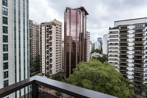 Imagem 8 de 15 de Flat No Itaim 02 Dormitórios 70m² - Sf25464