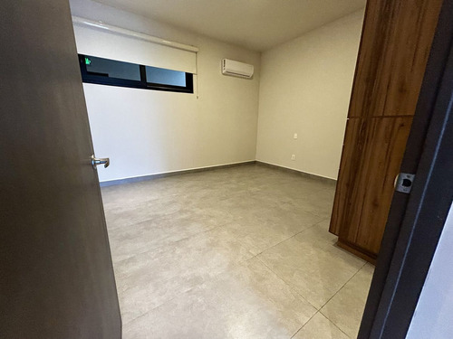 Departamento En Renta Valle Oriente, Monterrey, Nuevo León