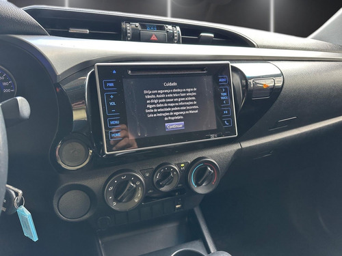 Toyota Hilux Cd 4x2 Sr