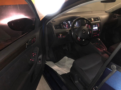 Volkswagen Vento 1.4 Comfortline 150cv At Unica Mano