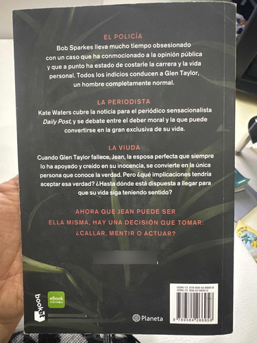 La Viuda - Fiona Barton - Libro Original (Usado)
