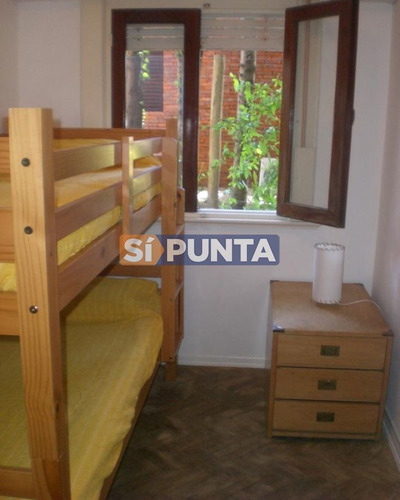 Imagen 5 de 6 de Espacioso Apartamento A La Venta En San Rafael