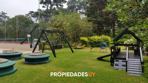 Imagen 22 de 23 de Muy Lindo Apartamento En Piso Intermedio.