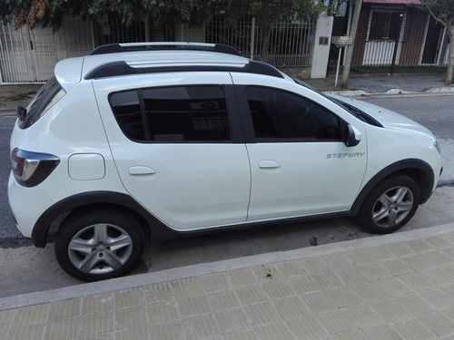 Renault Sandero Stepway 1.6 Expresion 105 Cv
