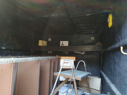 Trailer, Carro, Batan De Carga O Camping