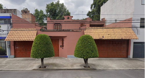 Casa En Remate En Del Carmén, Coyoacan