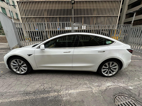 Tesla Model 3 Long Range