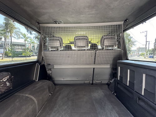 Mercedes Benz G500 4x4 Squared