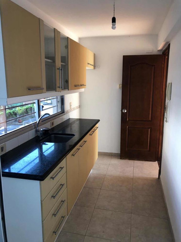 Apartamento 1 Dormitorio Balcón Al Frente Julio César 1215