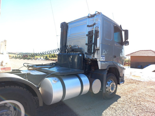 Imagem 9 de 15 de Volvo Fh520 6x4t