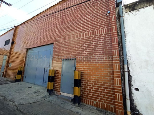 Local Comercial En Venta, La Yaguara Mls #24-20557 Sc