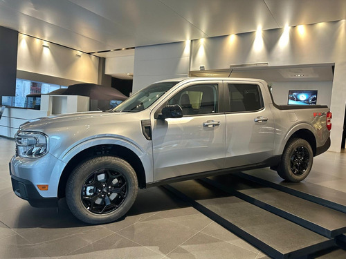 Ford Maverick Lariat Fx4