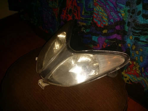 Imagen 3 de 4 de Faro Luz De Moto Geely 2004