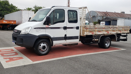 Iveco 70c16 Hd Cabine Dupla Carroceria De Madeira