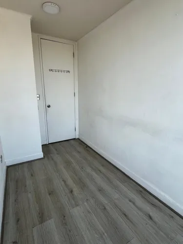 Departamento Con Gran Ubicación En Metro Hospitales