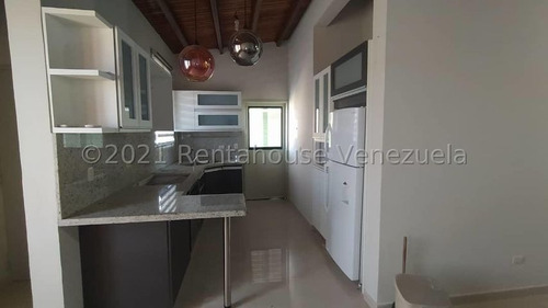 Imagen 13 de 30 de Casa En Venta En La Piedad Norte Cabudare, Tanque Subterraneo De 6 Mil Litros, Cod 22-15680, Inf 0424