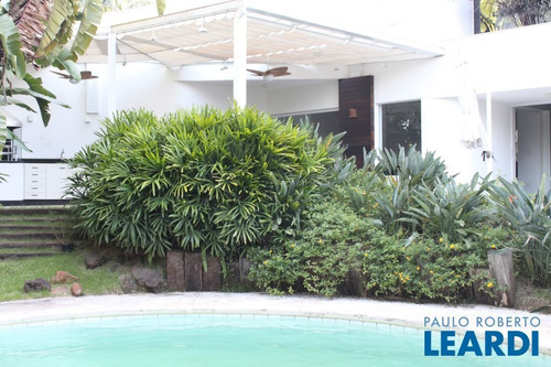 Imagem 3 de 15 de Casa Em Condomínio - Alphaville Residencial Um - Sp - 609993