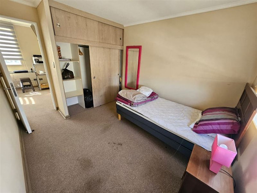 Casa En Venta De 3 Dorm. En Maipú