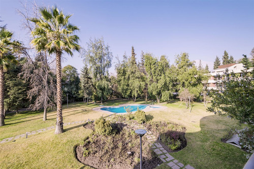 Departamento En Venta De 4 Dorm. En Las Condes