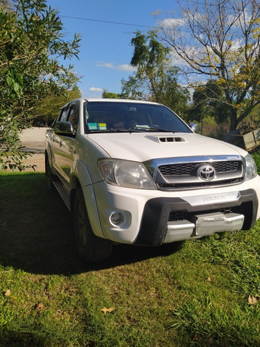Toyota Hilux 3.0 Cd Srv Cuero I 171cv 4x4 4at 2011
