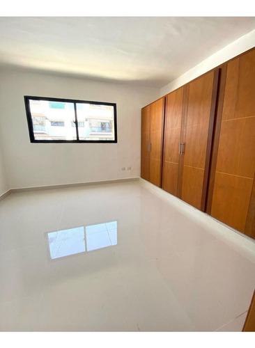 Apartamento Nuevo En El Ensanche Isabelita Avenida España,