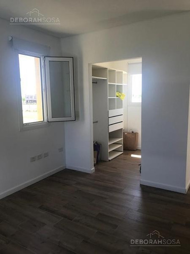 Imagen 17 de 19 de Linda Y Cómoda Casa En Venta, Barrio Araucarias. Puertos Del Lago
