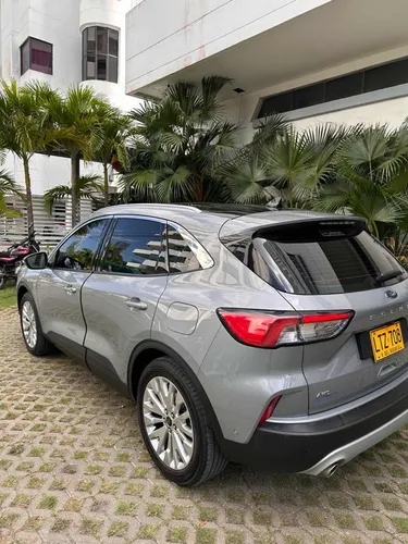 Ford Escape 2.0 Titanium