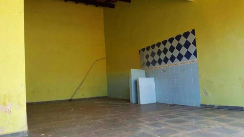 Casa / Chácara Em Itapetininga A 1 Km Da Cidade - Excelente Oportunidade - Região Da Castelo - Valor Abaixo Do Avaliado