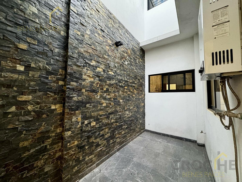 Propiedad En Venta Bugambilias Trancas Ubicación Esquina