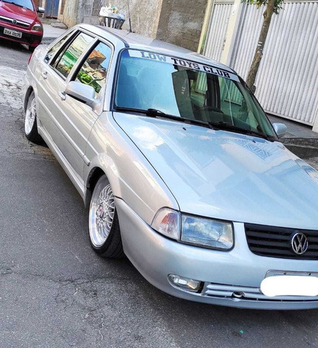 Volkswagen Santana 2002 2.0 4p