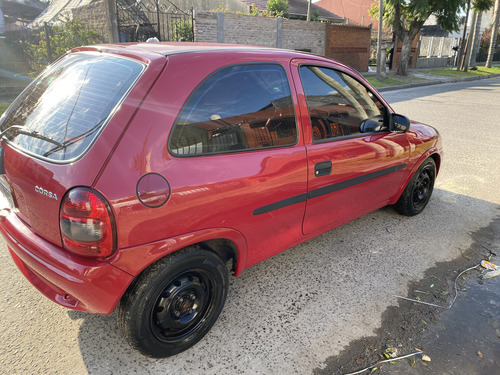 Chevrolet Corsa 1.6 Gl Aa Dh