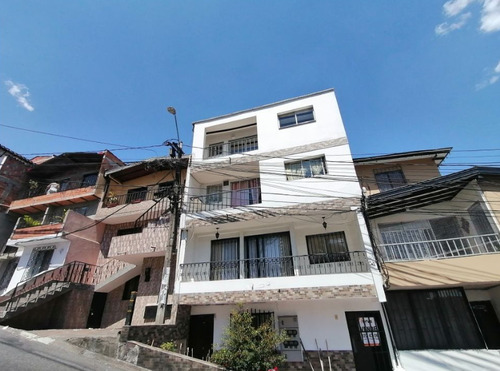 Venta De Apartamentos En Robledo, Sector El Diamante
