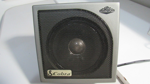 Caixa De Som Cobra Para Rádio Px De Excelente Qualidade