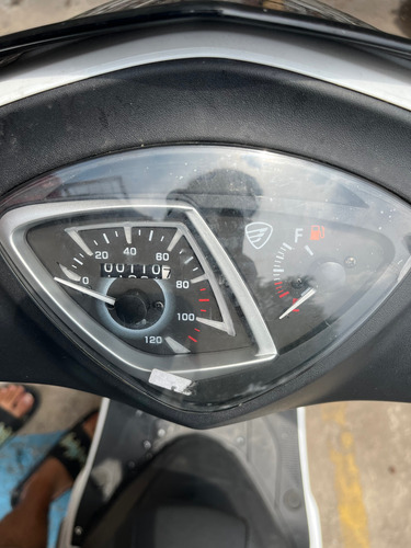 D150 Lista Para Trabajar En Aplicaciones!