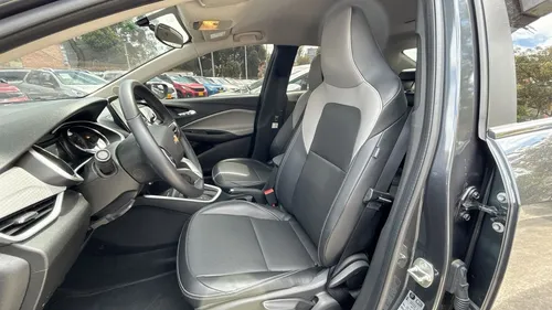 Chevrolet Onix ONIX PREMIER TURBO SEC 1,0