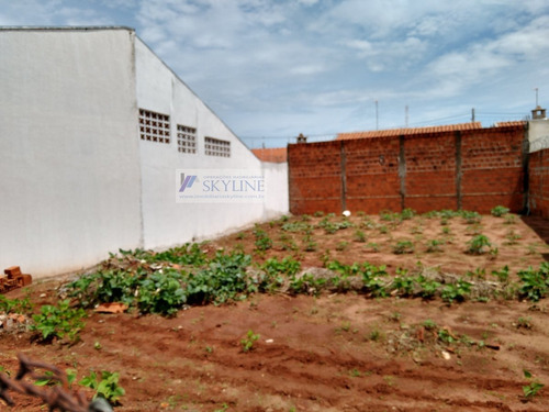 Imagem 2 de 6 de Terreno A Venda . - 701-1