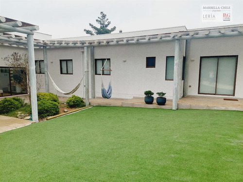Casa En Arriendo De 5 Dorm. En Puchuncaví