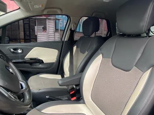 Renault Captur 2.0 Intens Automática