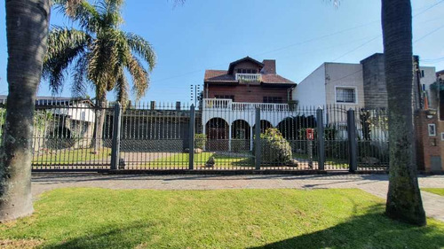 Imagen 4 de 14 de Chalet En Venta En Ituzaingo Norte