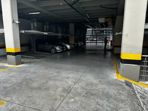 Consultorio En Venta En Chico Norte Ii Sector. Cod V20138