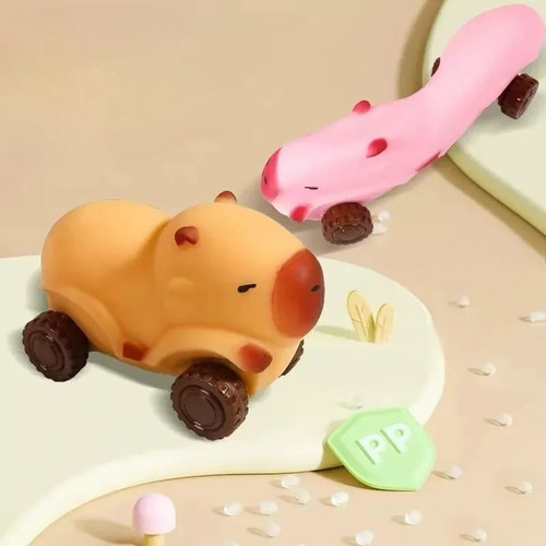Squishy Capibaraen Arena Tipo Autito
