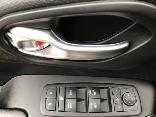 Imagen 11 de 15 de Jeep Cherokee 2017 2.4 Limited Plus At