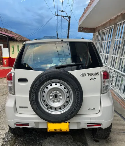 Daihatsu Terios 1.5 Okii