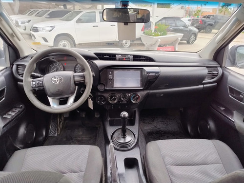 Toyota Hilux Pick-Up 2.4 Cd Dx 150cv 4x4
